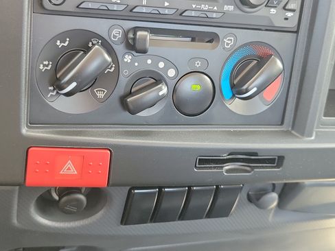 Used 2026 Isuzu NPR RWD image 12