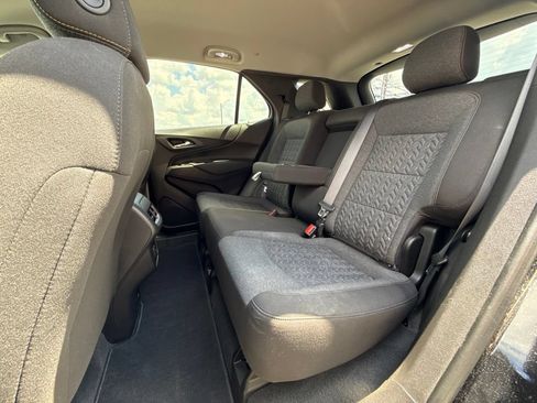 Used 2024 Chevrolet Equinox LT AWD/4WD image 20