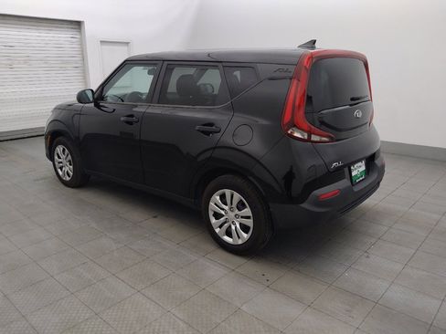 Used 2021 Kia Soul LX FWD image 3