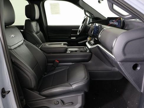 New 2026 Ford Expedition Platinum w/ Stealth Appearance Package image 11