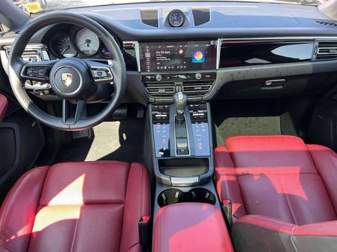 Used 2024 Porsche Macan S AWD/4WD image 13