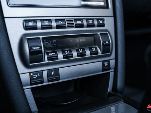 Used 2006 Porsche 911 Carrera S image 16