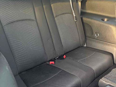 Used 2018 Dodge Journey SE w/ Blacktop Package FWD image 14