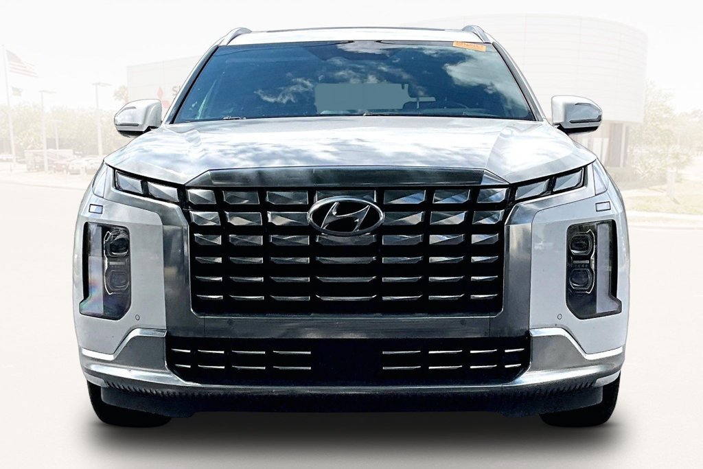 Used 2024 Hyundai Palisade Calligraphy AWD/4WD image 2