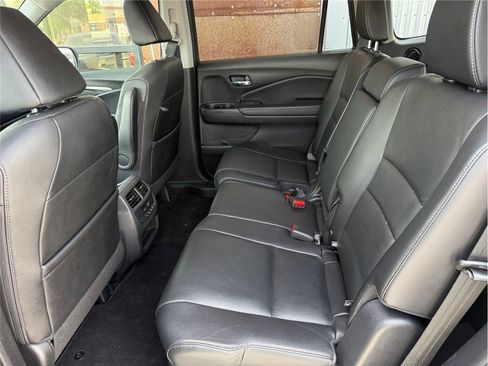 Used 2018 Honda Pilot EX-L image 32