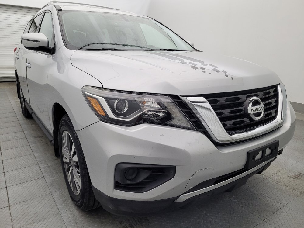 Used 2019 Nissan Pathfinder S AWD/4WD image 13