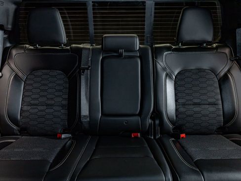 Used 2020 RAM 1500 Big Horn w/ Built-to-serve Edition image 26