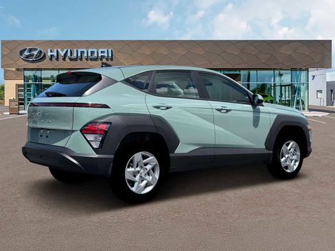 New 2026 Hyundai Kona SE FWD image 8