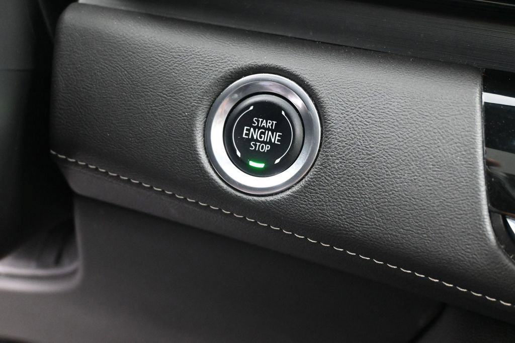 Used 2024 Cadillac Escalade Sport AWD/4WD image 35