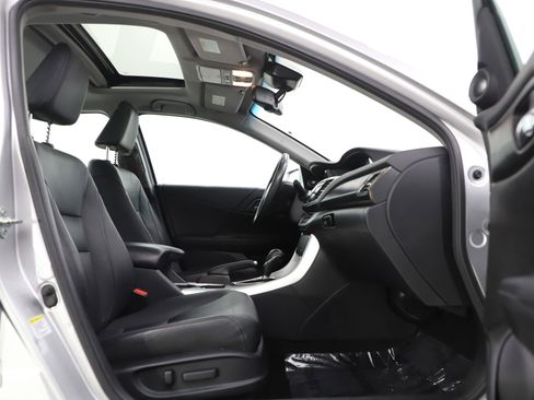 Used 2014 Honda Accord EX-L image 11