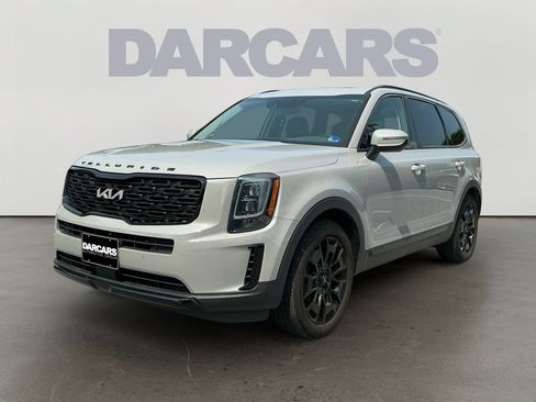 Used 2022 Kia Telluride EX w/ EX Premium Package AWD/4WD image 3