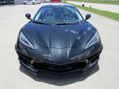 Used 2024 Chevrolet Corvette Stingray Premium Cpe w/ Z51 Performance Package RWD image 2