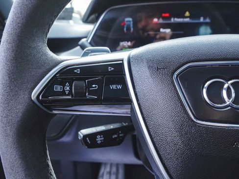 Used 2022 Audi e-tron GT Premium Plus w/ Performance Package image 22