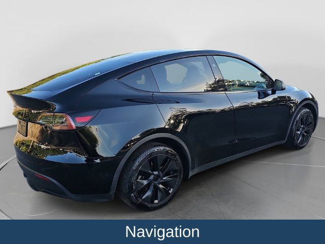 Used 2025 Tesla Model Y Long Range AWD/4WD image 4