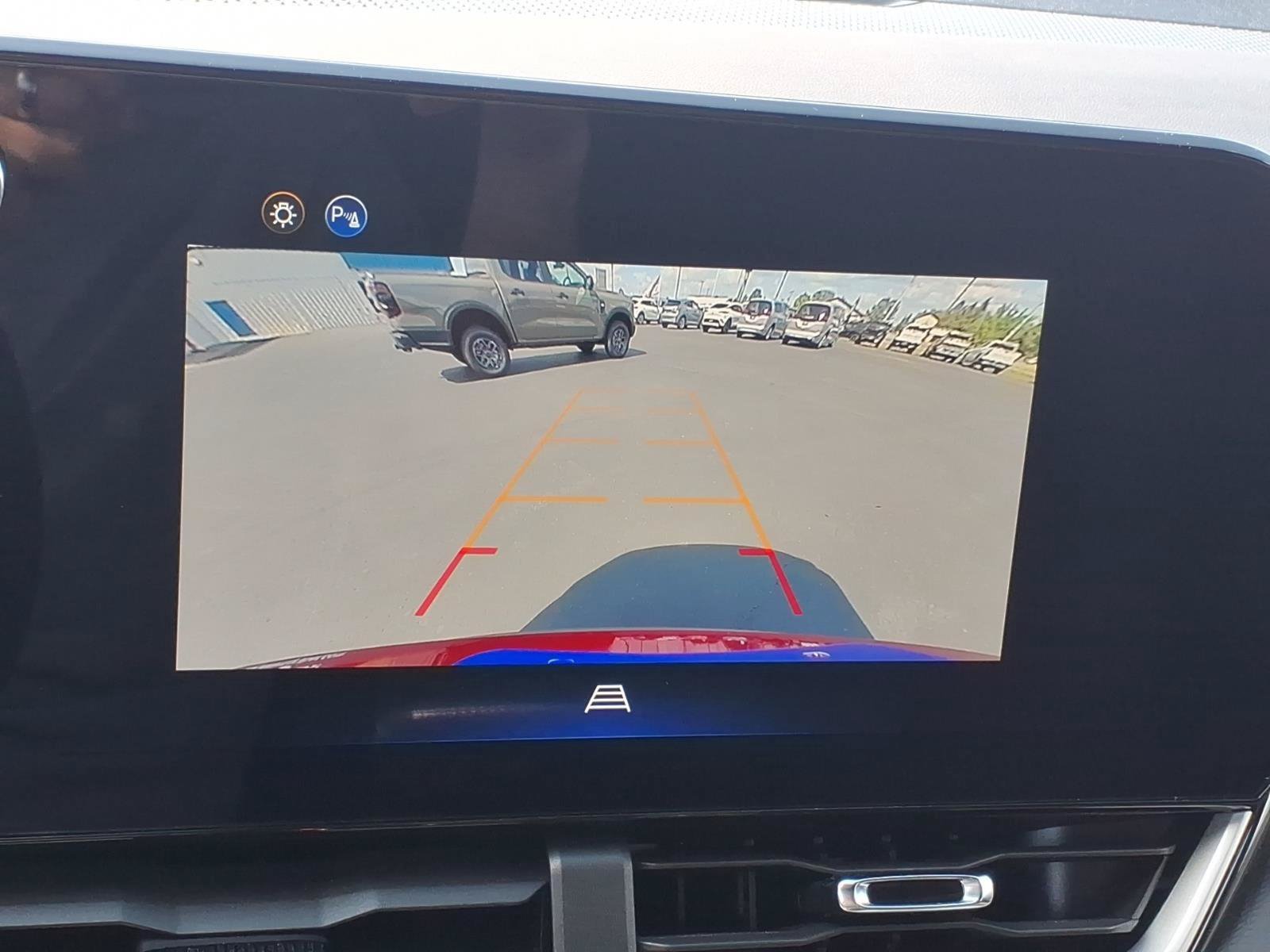 Used 2026 Chevrolet Equinox LT AWD/4WD image 16