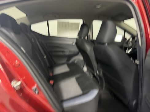 Certified 2025 Nissan Versa SV image 38