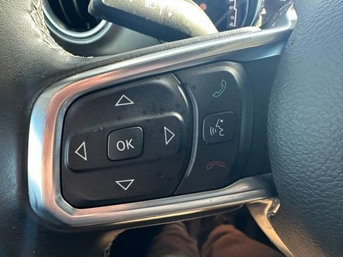 Used 2018 Jeep Wrangler Unlimited Sahara image 28