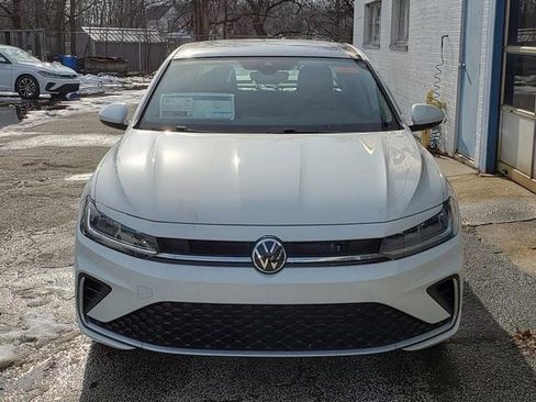 New 2026 Volkswagen Jetta SE FWD image 5