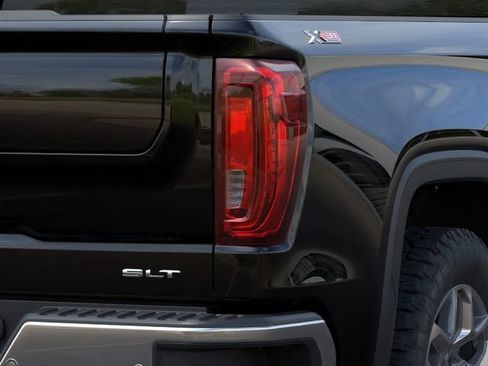 New 2026 GMC Sierra 1500 SLT w/ SLT Premium Plus Package AWD/4WD image 11