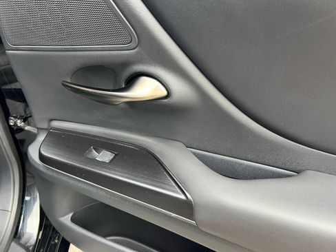Used 2020 Lexus ES 350 F Sport w/ Accessory Package FWD image 49