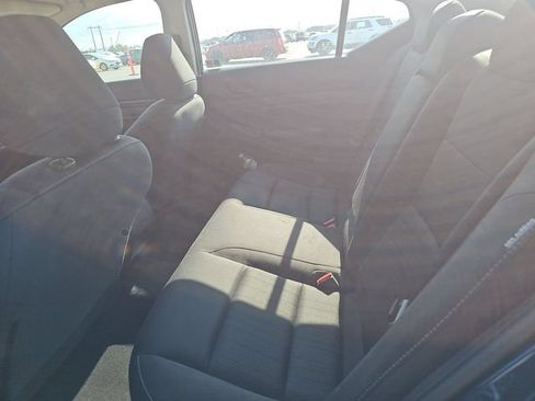 Used 2024 Nissan Altima 2.5 S FWD image 9