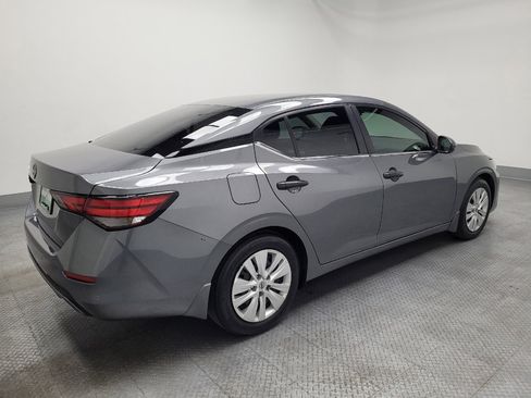 Used 2024 Nissan Sentra S FWD image 10