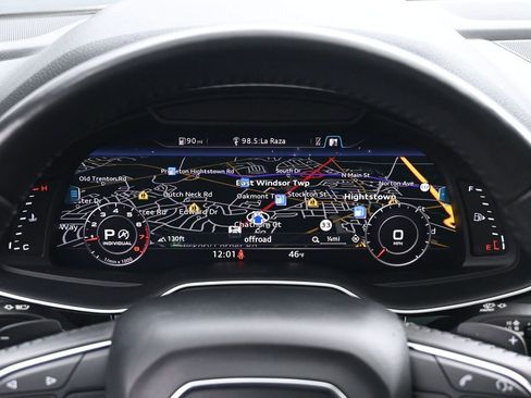 Used 2018 Audi Q7 3.0T Prestige image 29