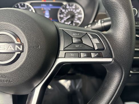 Certified 2024 Nissan Altima 2.5 SV image 12