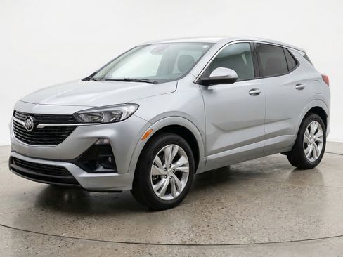 Used 2025 Buick Encore GX Preferred AWD/4WD image 3