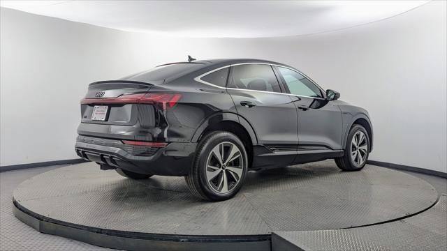 Used 2024 Audi Q8 e-tron Premium Plus w/ Premium Plus Package AWD/4WD image 8