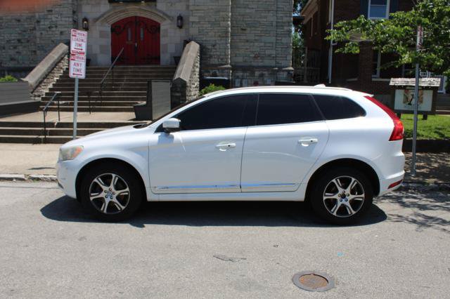 Used 2015 Volvo XC60 T6 Premier Plus AWD/4WD image 8