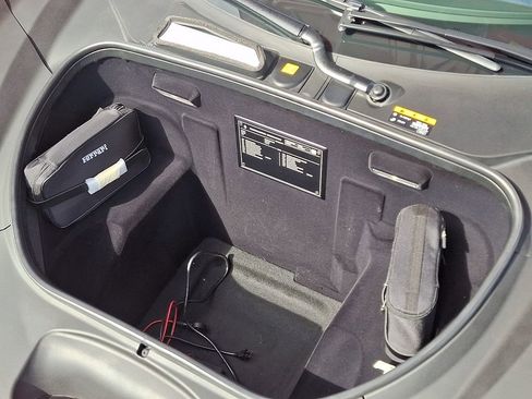 Used 2020 Ferrari F8 Tributo image 26