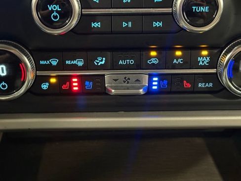 Certified 2023 Ford Expedition Limited AWD/4WD image 29