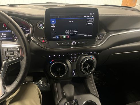 Certified 2025 Chevrolet Blazer LT image 22