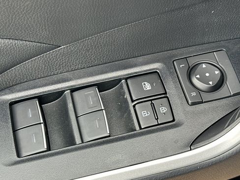 New 2025 Toyota RAV4 XLE image 12