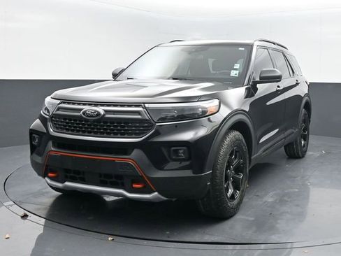 Used 2023 Ford Explorer Timberline image 3