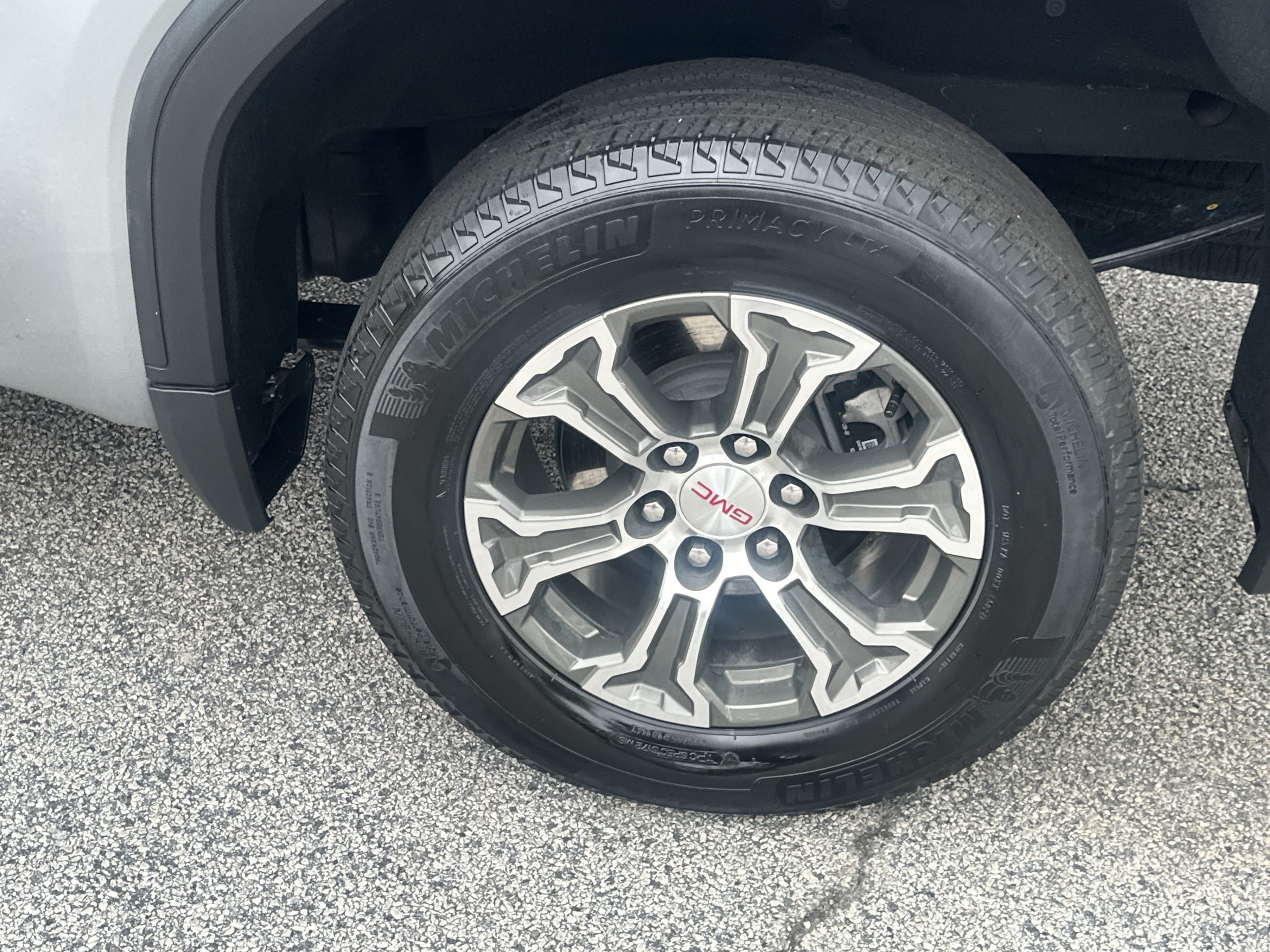 Used 2025 GMC Sierra 1500 SLT AWD/4WD image 19