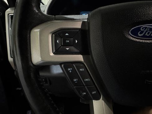 Used 2018 Ford F250 Lariat w/ Lariat Ultimate Package AWD/4WD image 17