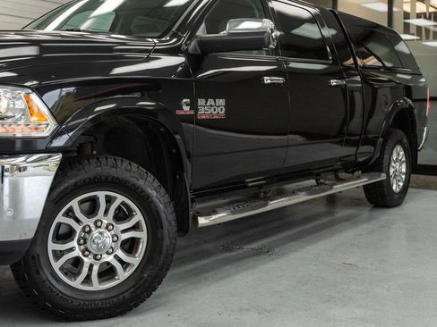 Used 2017 RAM 3500 Laramie AWD/4WD image 15