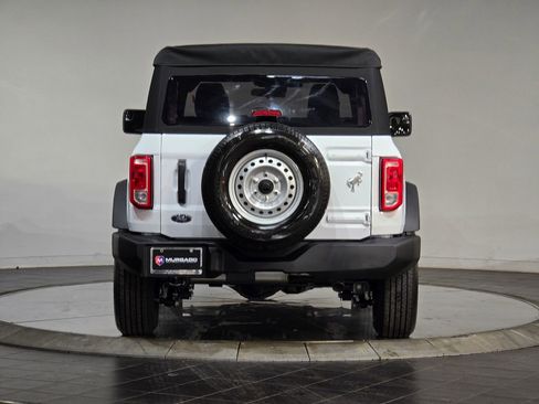 New 2025 Ford Bronco 4-Door image 8