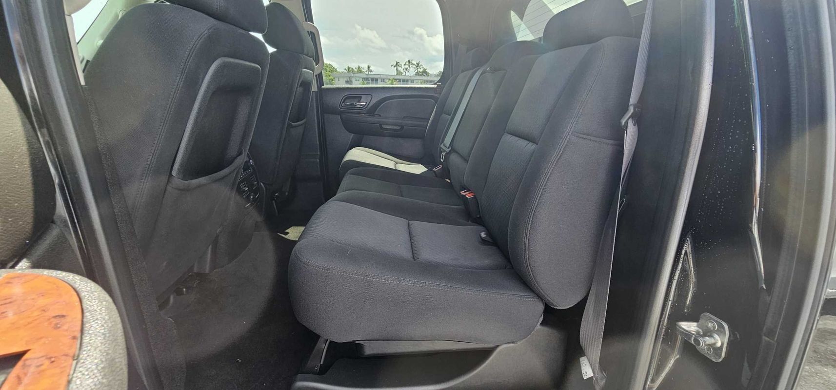 Used 2012 Chevrolet Avalanche LS RWD image 23