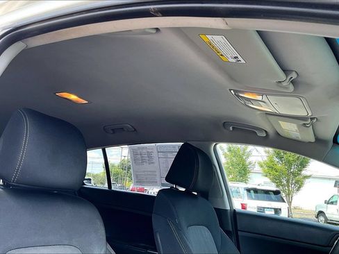 Used 2020 Kia Sportage LX AWD/4WD image 22