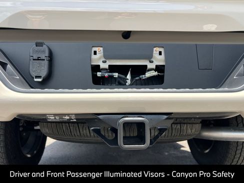 Used 2026 GMC Canyon AT4 AWD/4WD image 21