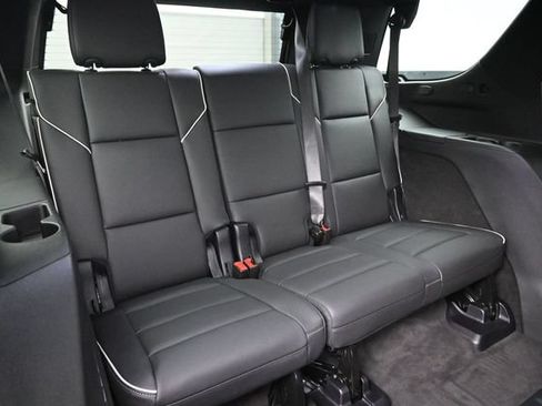 Used 2025 Cadillac Escalade Premium Luxury w/ Touring Package AWD/4WD image 23