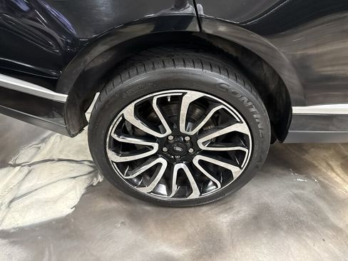 Used 2015 Land Rover Range Rover HSE AWD/4WD image 11