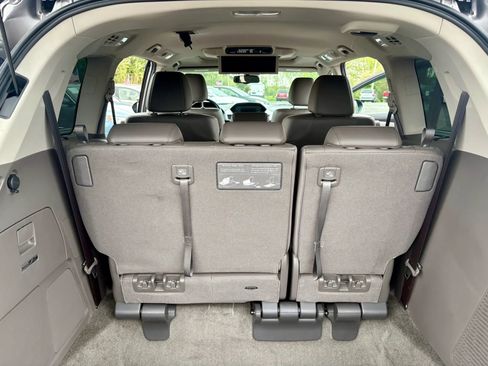 Used 2015 Honda Odyssey Touring Elite image 24