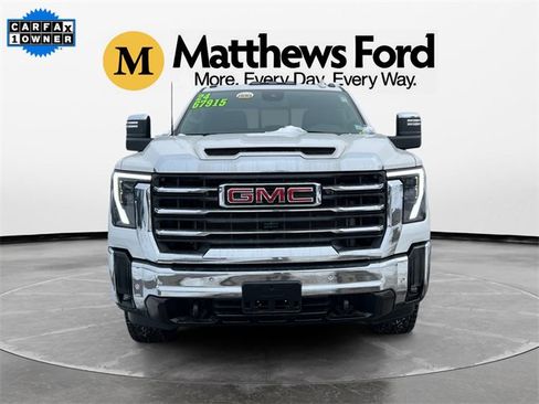 Used 2024 GMC Sierra 2500 SLT w/ SLT Premium Package image 8