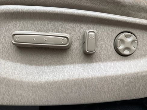Used 2018 Honda Odyssey Touring image 17