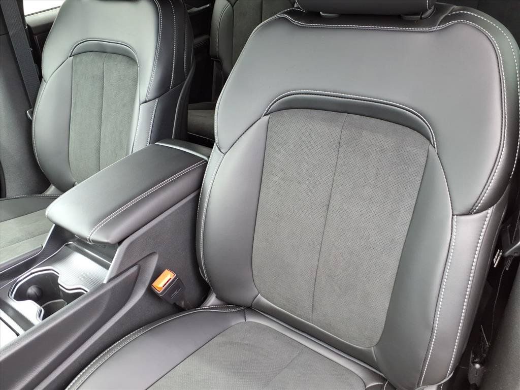 New 2026 Jeep Grand Cherokee L 4WD image 19