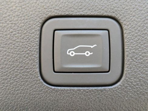 Used 2024 Chevrolet Tahoe RST w/ Luxury Package image 14